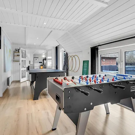 Amazing In With Kitchen *