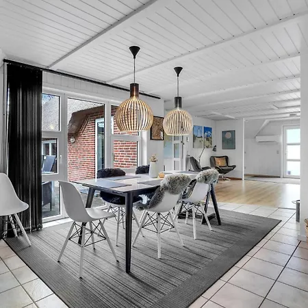 Amazing In With Kitchen * Blavand