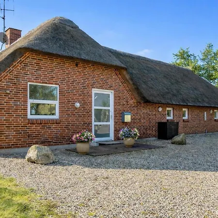 Amazing In With Kitchen * 布拉万德