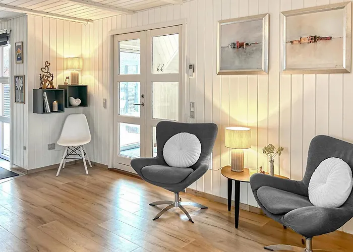 Feriehus Amazing In With Kitchen Blåvand