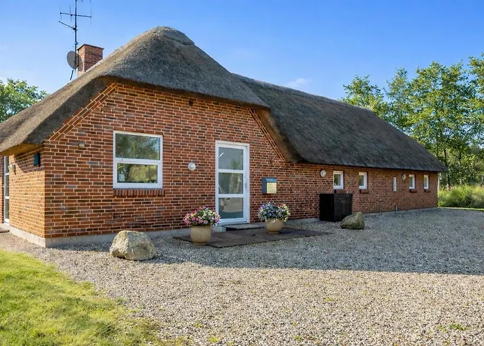 Amazing In With Kitchen * Blåvand