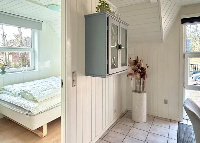 Amazing In With Kitchen *